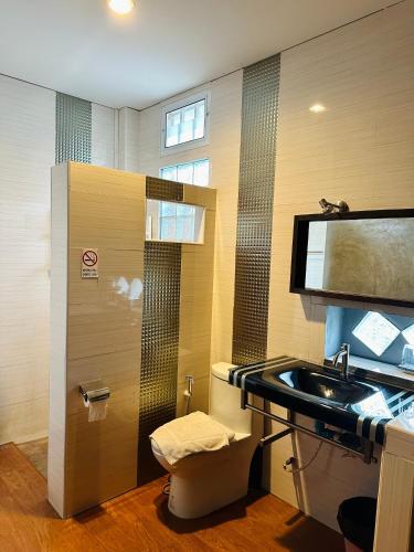 Khum Lanna Boutique Hotel Room Type - King Suite