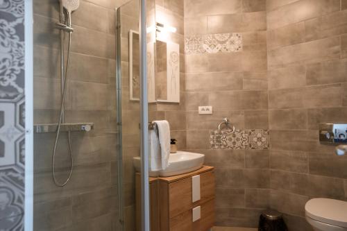 Ivana Hotel - image 3