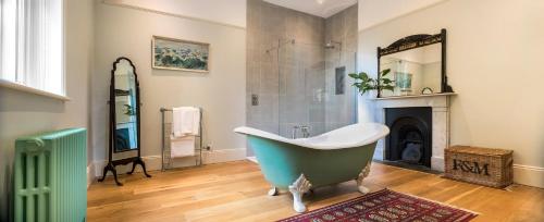 Stow House - image 12