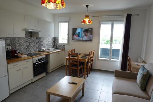 Facilities, Fiesta Apartment in Le Blanc-Mesnil