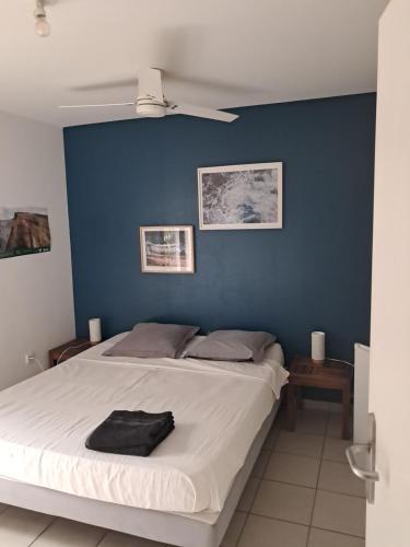 Chambre avec salle de bain, WC et terrasse - Pension de famille - L'Étang-Salé