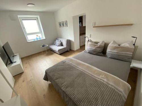 Bed, kreuzwirt bayern in Ergolding