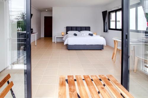 Stay White Orchid in Klong Muang