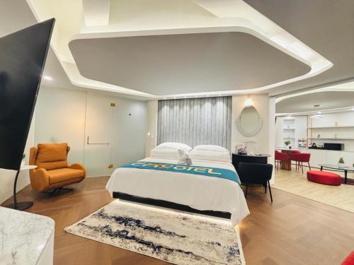 EXCOTEL Design Hotel Surabaya near Marina Plaza