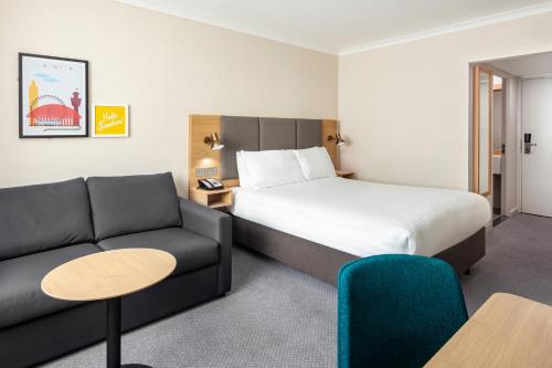 Holiday Inn London - Gatwick Airport