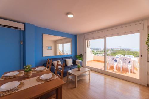 邦瑞珀斯阿公寓 (Apartamentos Bon Repos) in 聖蘇薩納