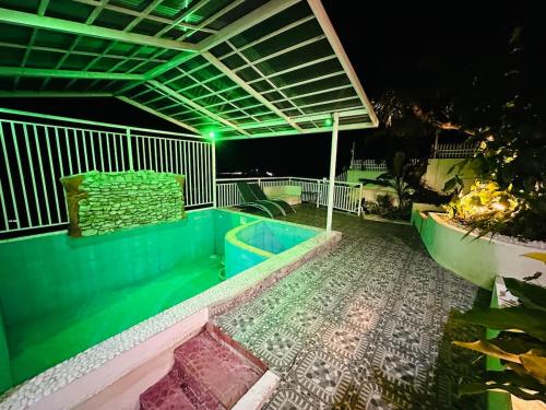 Cozy Skyview Villa in Lopez Quezon! in Bocboc