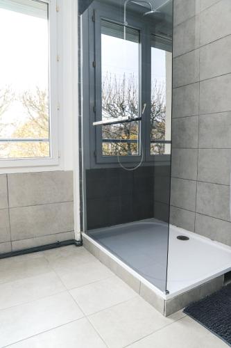 Баня, La K-ZA D OR in Vaires-sur-Marne