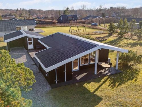 Holiday Home Mirkka - 200m from the sea by Interhome – khách sạn tại Glesborg