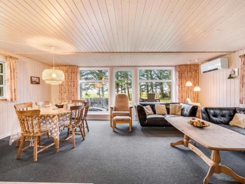 Holiday Home Brawith - 700m to the fjord by Interhome in Ringkøbing