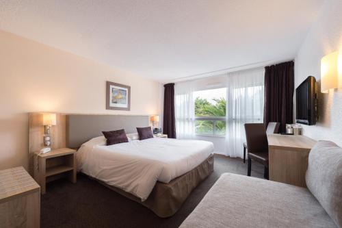 1 double bed, 1 sofa bed