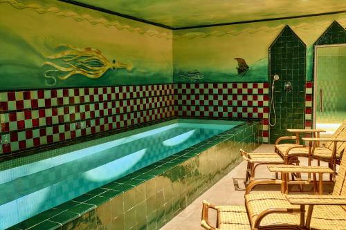 Hôtel Les Deux Gares & Spa, Parigi