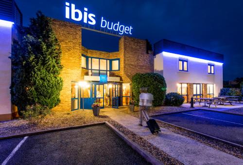 Vista exterior, ibis budget Châtellerault in Chatellerault