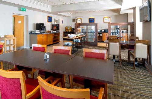 Facilities, Holiday Inn Express London Chingford By IHG in Greater London North