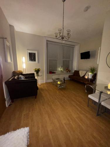 NEWLY REFURBISHED NOV 2025 Chic City Stay In Jesmond Apartment - Newcastle upon Tyne
