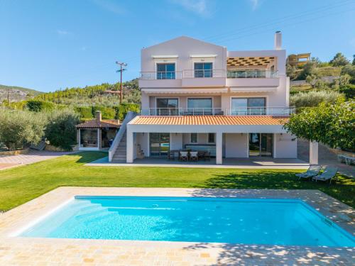 Bassein, Villa Armonia in Limni Vouliagmenis