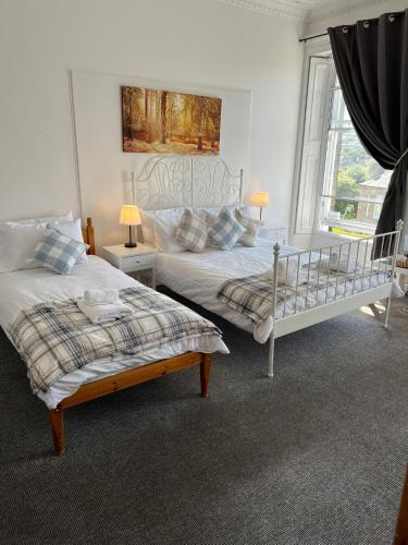 EDINBURGH TRAVEL GUEST HOUSE near Yes Cafe
