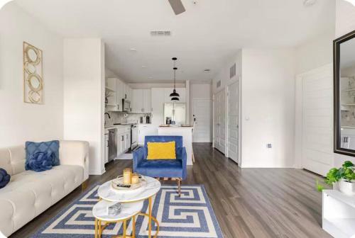 Facilities, LuXury Stay | Pool + Gym + Fast Wi-fi in Winter Garden