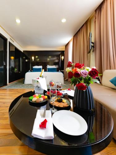 Restauracja, HOTEL DU GOLF MOHAMMEDIA in Mohammedia