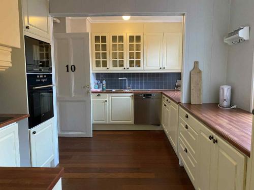 Lærdalsøren Motor Guesthouse in Laerdal