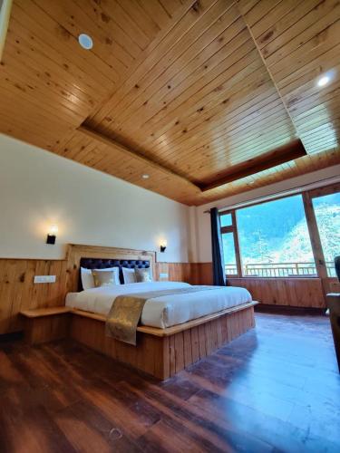 The Woodpecker Inn Jibhi in Jibhi