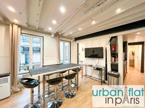93 - Luxury Flat in Le Marais, Parigi