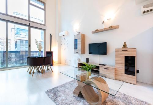 Oshun Sanchinarro Seasonal Living Lofts 2