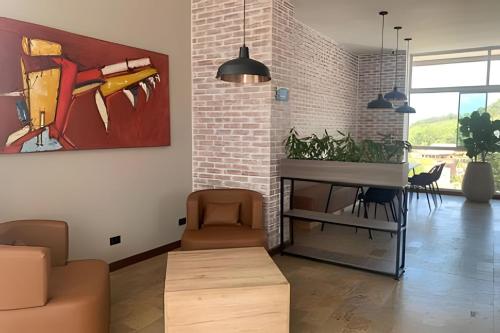 Exclusive apto in Poblado - image 3