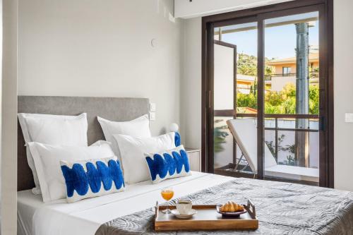 Vivre Cannes l Parking l Balcony l 15min to La Croisette