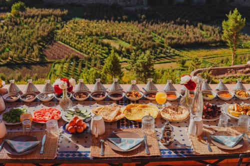 AdaZen Ecolodge - Ait Bouguemez in 아질랄