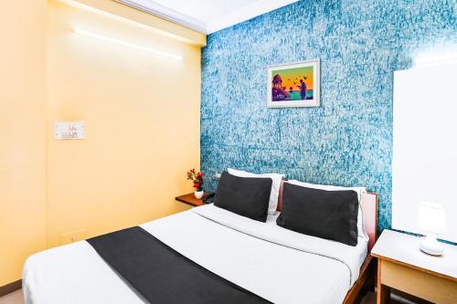 1 queen bed