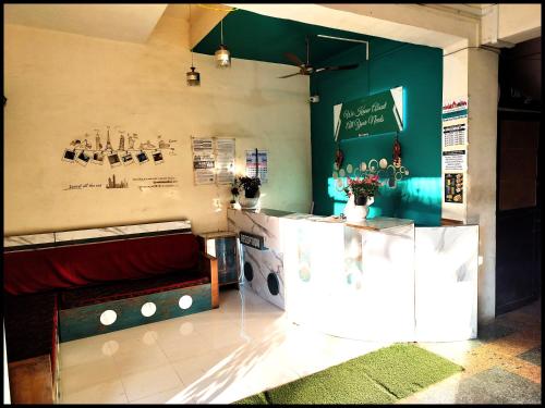 Hol, Hotel Natraj Railway Station in Aurangabad