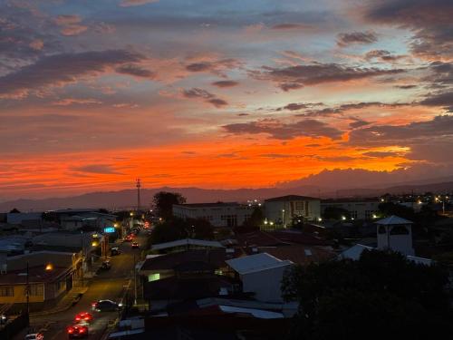 Hotel Valladolid – Heredia, DE