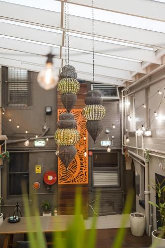 London Gate Backpackers Hotel in Potts Point