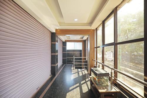 Hotel O HOTEL UTSAV PALACE