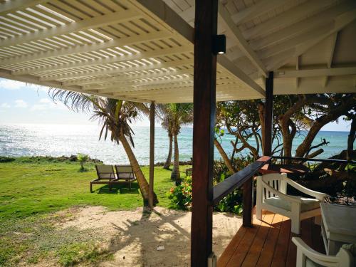 Restaurant, Ocean Spray Apartments in Christ Church