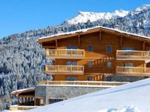Appartement 3 pieces ski aux pieds, parking, internet inclus - FR-1-352-2 in Le Chantel