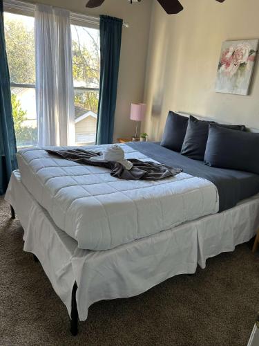 The Parkside Townhome Updated, Smoking Allowed in Columbus, USA