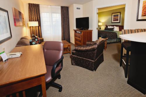 Sonesta ES Suites Dallas - Las Colinas - image 13