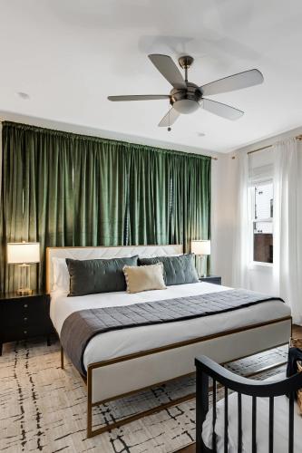 Beautifully Designed Nashville Home - image 11