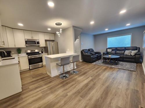 Willowbrook Gem in Darjena (IL)