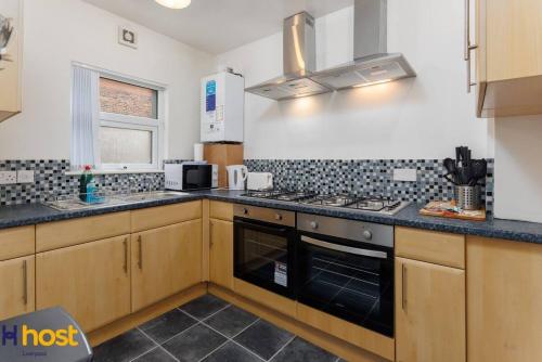 Kitchen, The residency rooms Liverpool in Bootle