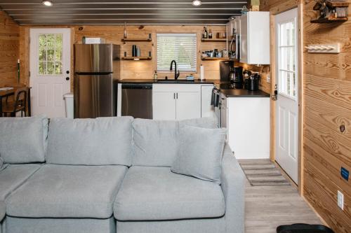 Whispering Deer Cabin in ทราเวลเลอร์ เรส (SC)