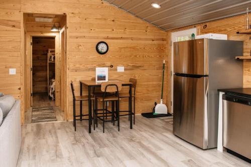 Whispering Deer Cabin in ทราเวลเลอร์ เรส (SC)