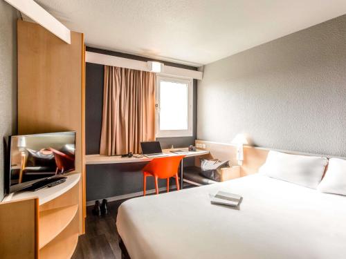 ibis Pau Lescar in Lescar