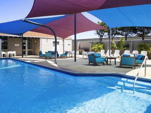 Exterior view, ibis Styles Geraldton in Geraldton