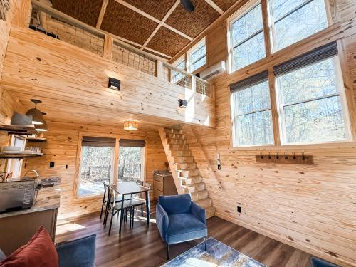 . Holly Forest Home & Glamping