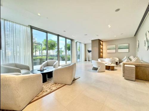 Luxury Living with Full Burj Khalifa & Fountain - image 11