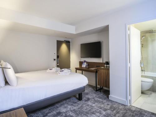 1 twin bed