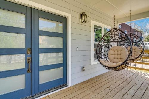 Elegant 4 bedroom with Private Backyard Downtown ATL in Vine City